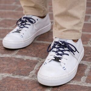 Ted Baker White Kids Sneaker Two Tone As New Navy/White Laces Size 1 / 33